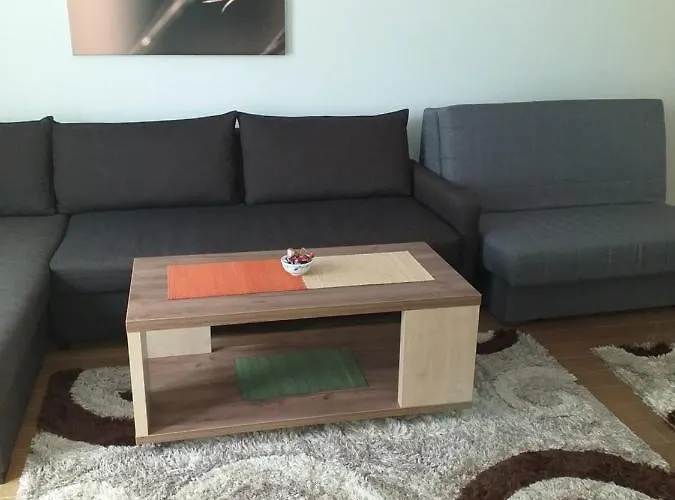 04 Viogorska Apartment